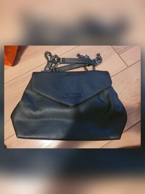 Guess Black Pebbled Alyssa  Envelope-Style Satchel with Chain Strap